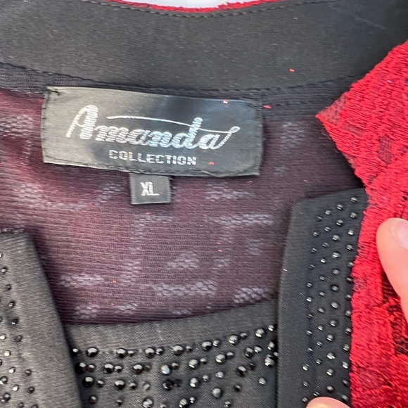 Amanda Collection Chic Red & Black Women's Blouse - Picture 6 of 11